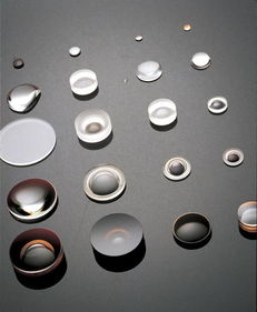 水溶性胶水在镜片临时粘接加工中的作用